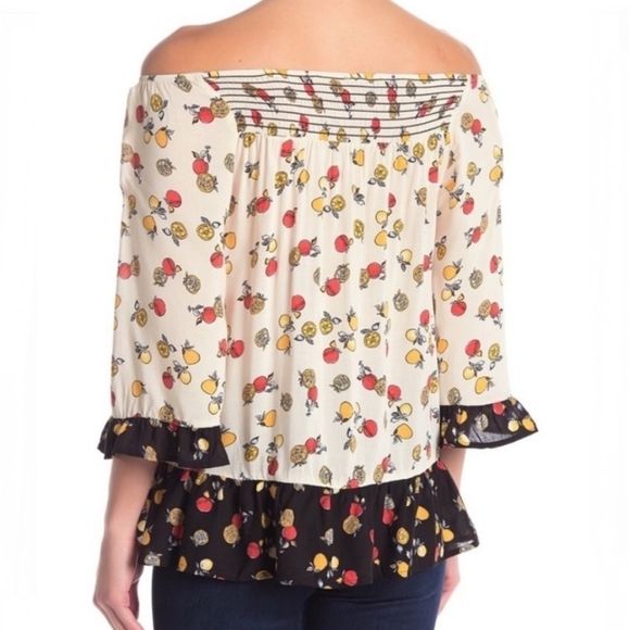 DEMOCRACY Fruit Print Top Smocked Ruffle Peplum Hem Women's Small Relaxed Cream - Picture 13 of 16